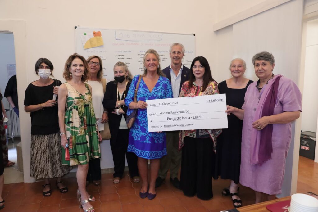 203287884_1879433778931919_2263276022541081741_n